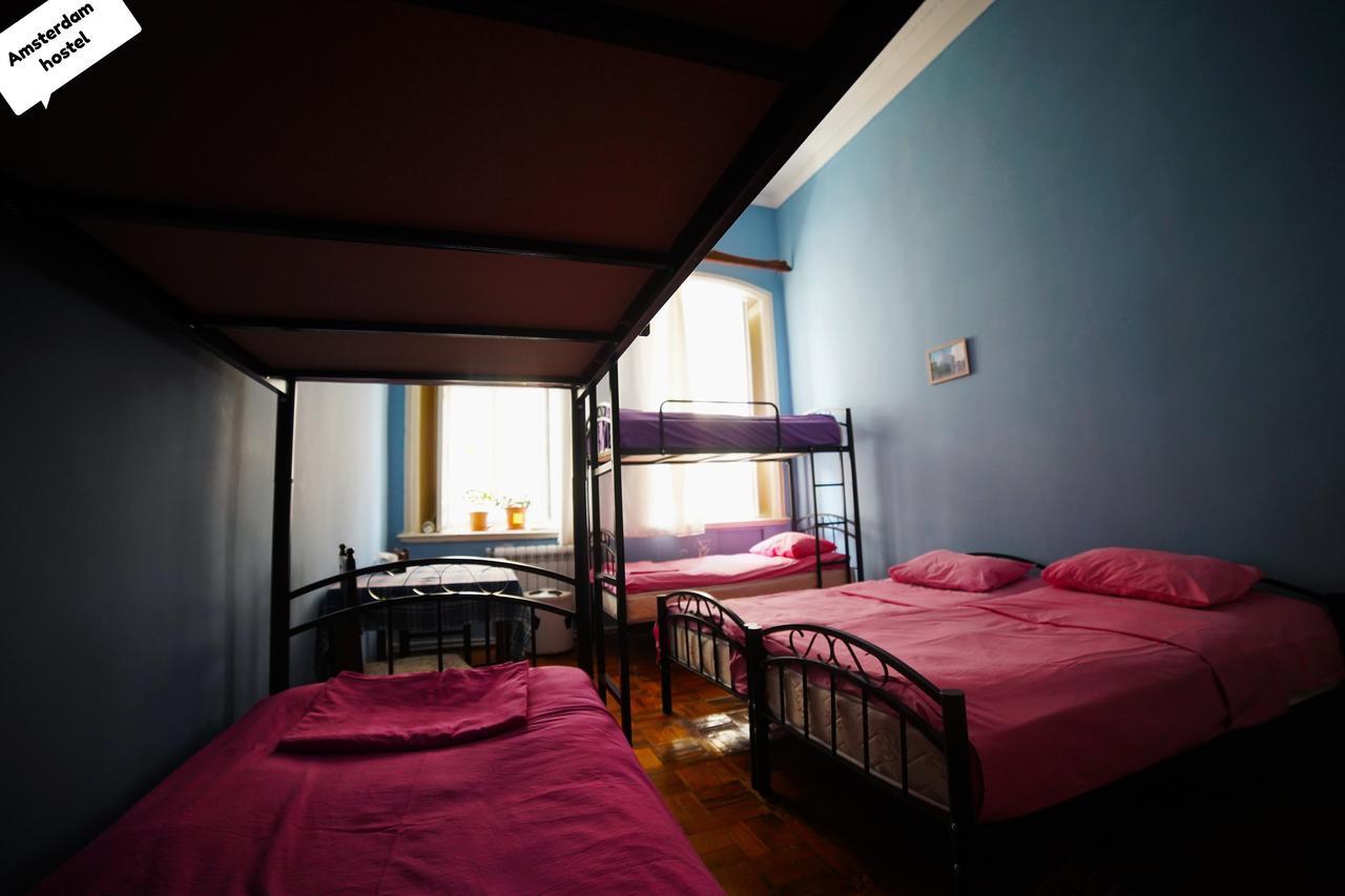 Amsterdam Hostel バクー エクステリア 写真