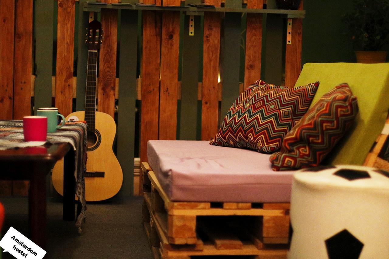 Amsterdam Hostel バクー エクステリア 写真