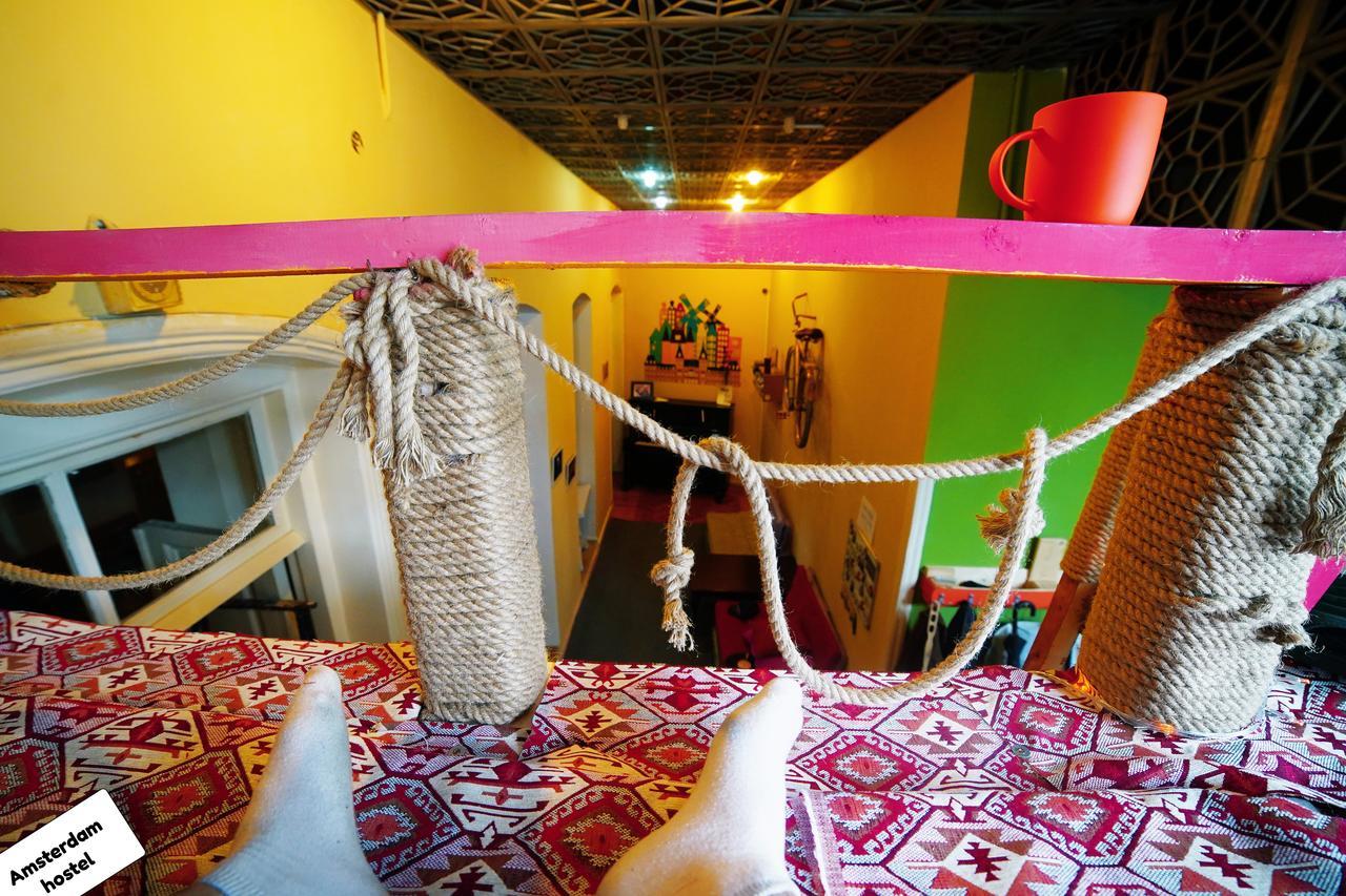Amsterdam Hostel バクー エクステリア 写真